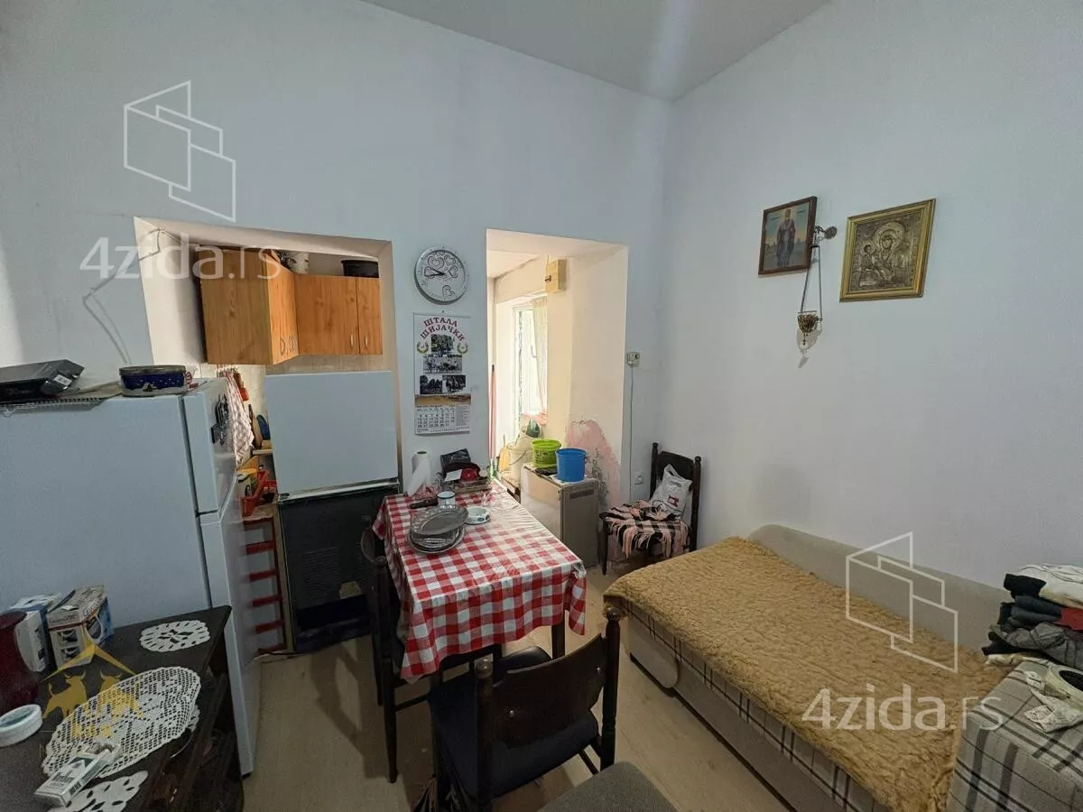 Garsonjera | 4zida