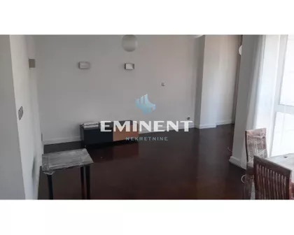 Skerlićeva | 4zida.rs