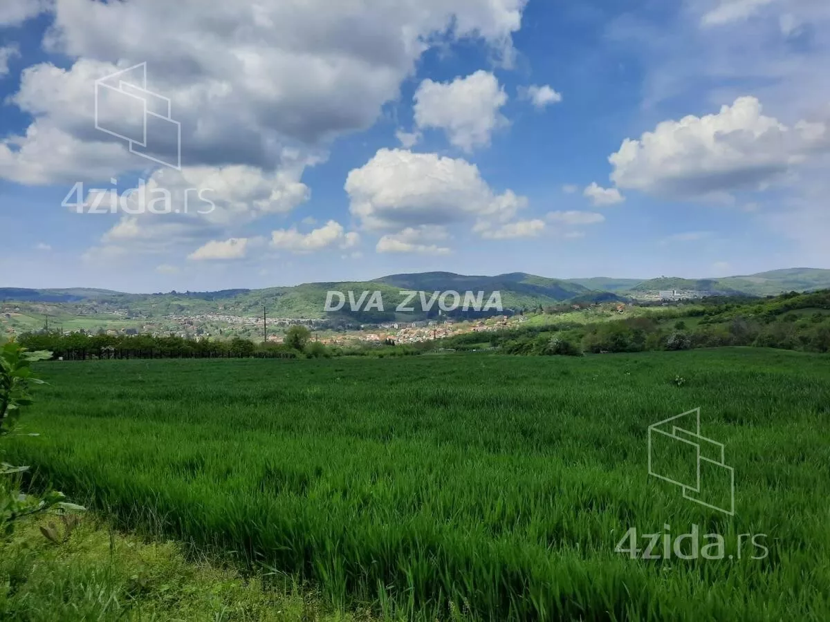 Plac | 4zida