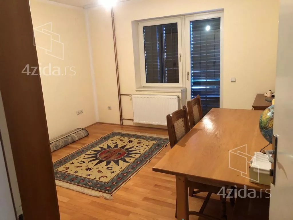 4-etažna kuća | 4zida
