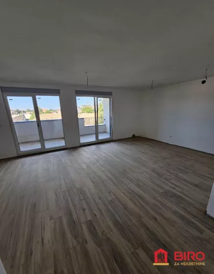 Bulevar Patrijarha Pavla (Somborski Bulevar) | 4zida.rs