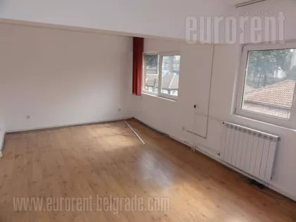 AUTOKOMANDA | 4zida.rs