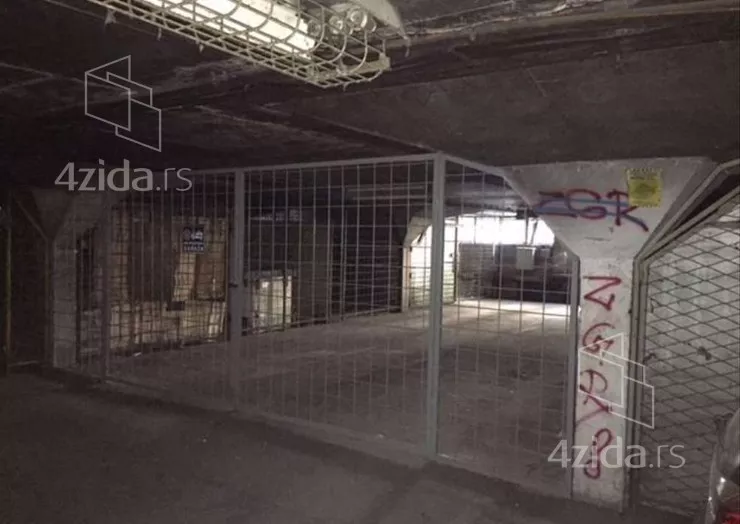 Garaža | 4zida