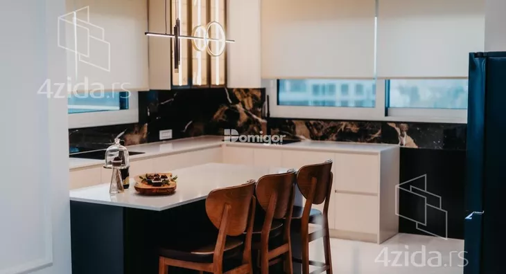 Petosoban stan | 4zida