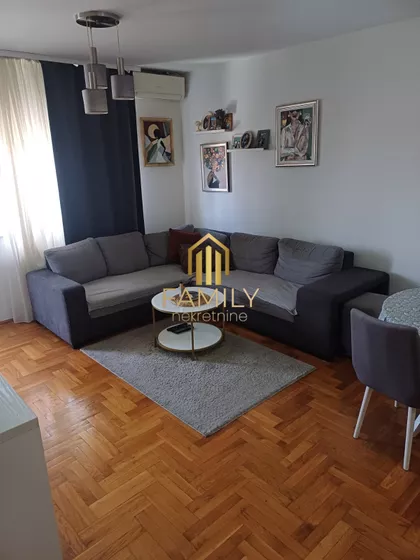 Banatić | 4zida.rs