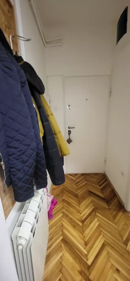 Vukov Spomenik | 4zida.rs