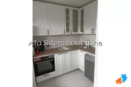 Crveni Krst Vračar | 4zida.rs