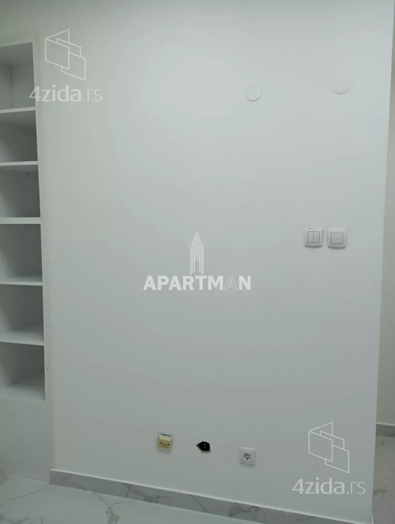 Lokal | 4zida