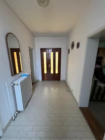 Zmaj Jovina 24A | 4zida.rs