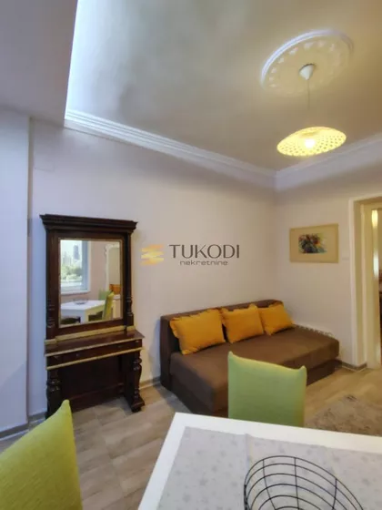 Hadži Ruvimova | 4zida.rs