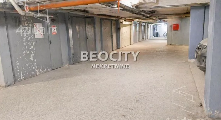 Garaža/Parking | 4zida