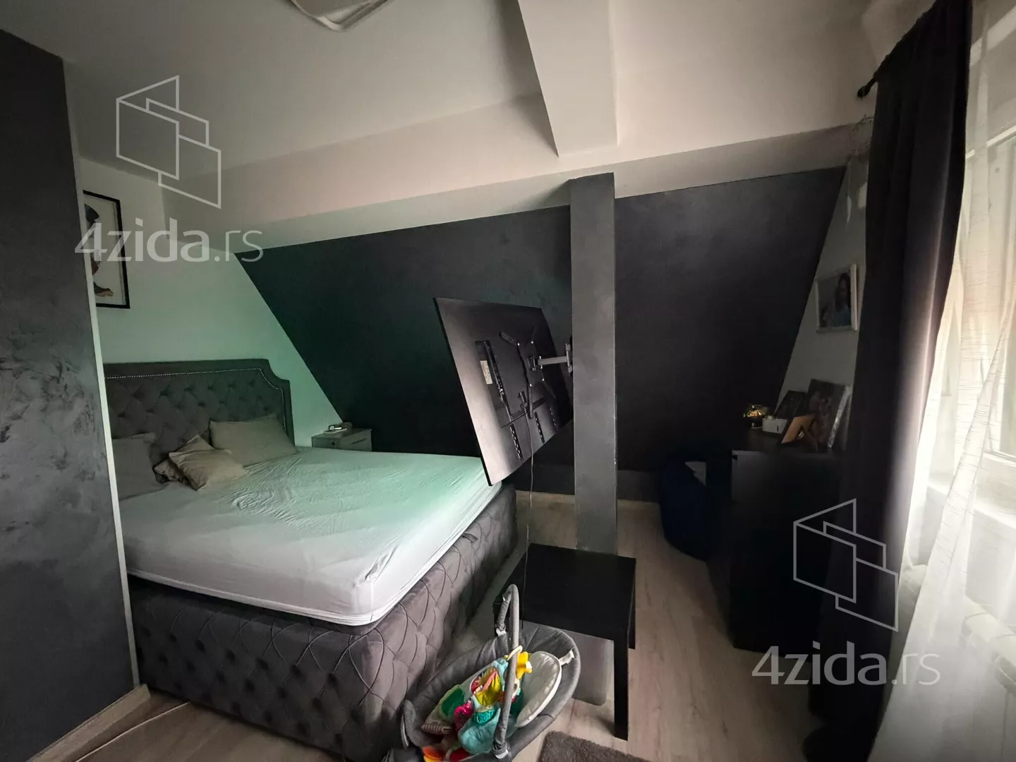 Šestosoban stan | 4zida