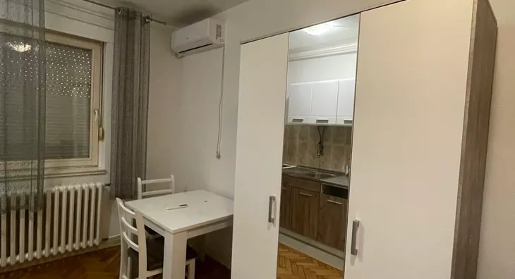 Garsonjera | 4zida