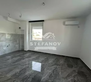 Lesnina, Gradske lokacije, Zrenjanin, 2.0 stan | 4zida.rs