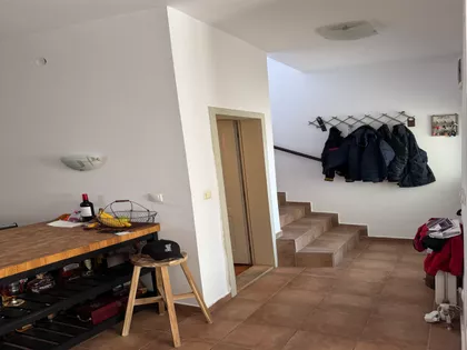Žička 7B | 4zida.rs