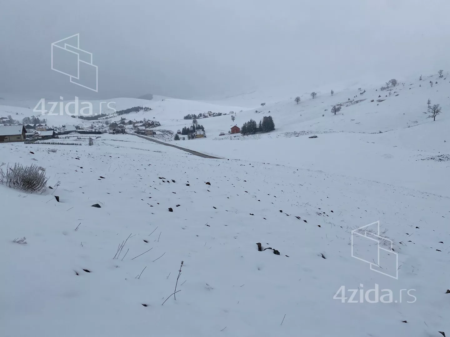 Građevinsko zemljište | 4zida