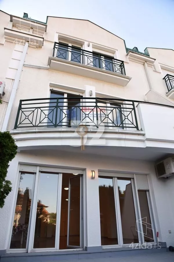 Kuća | 4zida