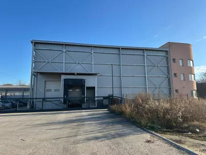 Skladišni Centar | 4zida.rs