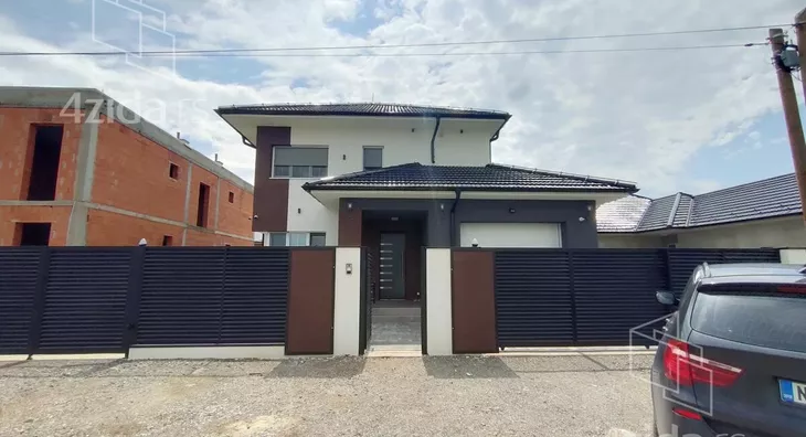 Kuća | 4zida
