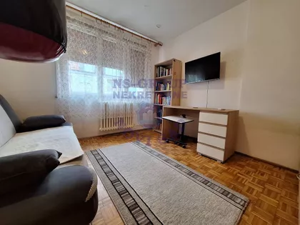 Molnar Đule | 4zida.rs