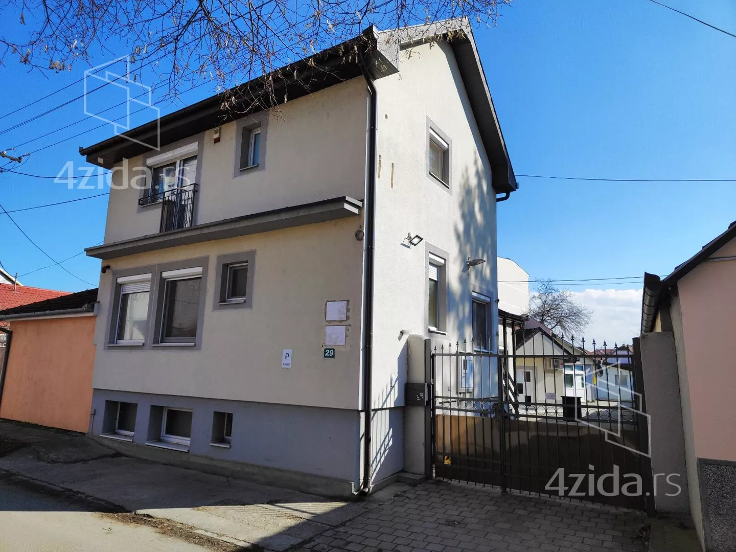 2-etažna kuća | 4zida