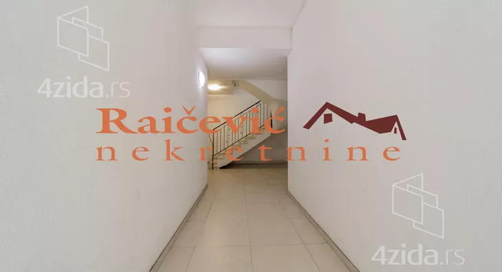 Garaža/Parking | 4zida