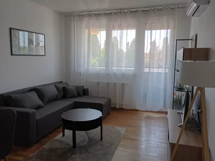 Teslino Naselje | 4zida.rs