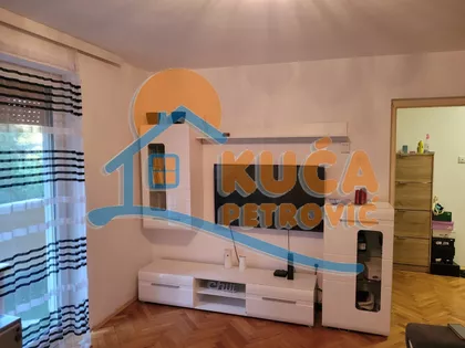 Rentgenova | 4zida.rs