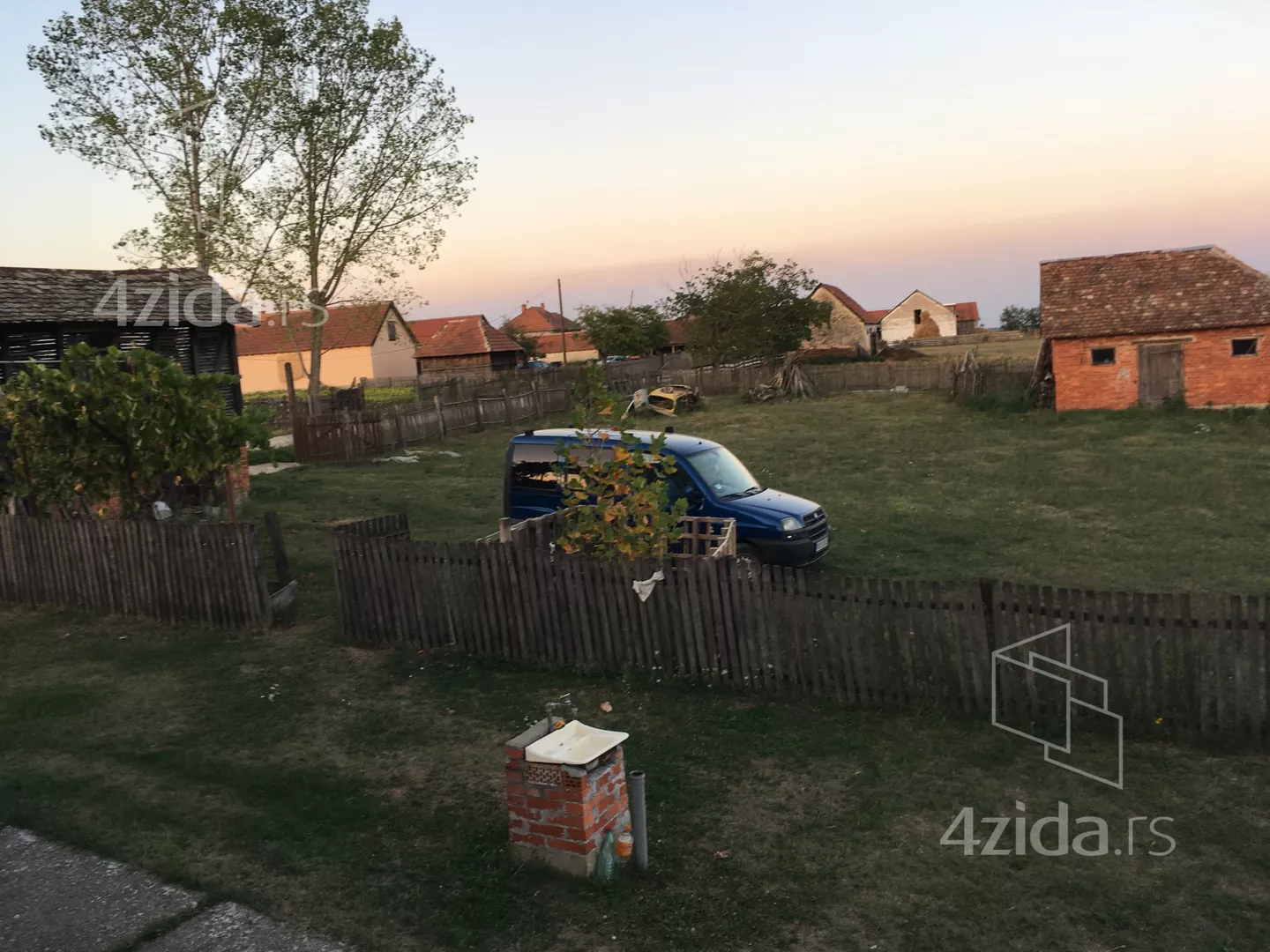 3-etažna kuća | 4zida