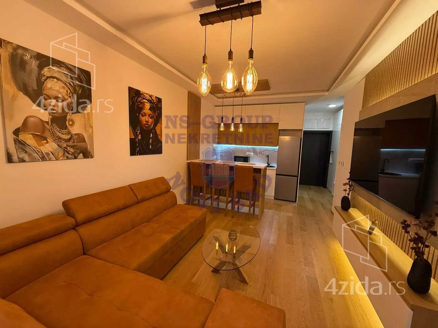 Jednoiposoban stan | 4zida