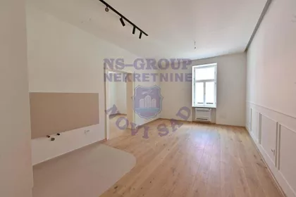 Petrovaradin | 4zida.rs