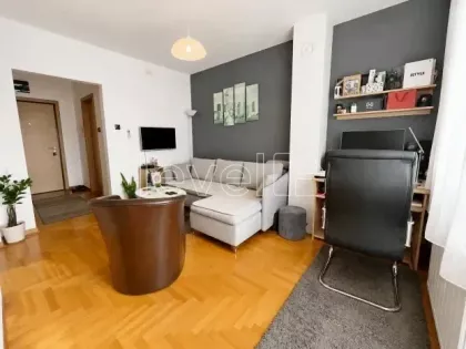 Cara Dušana | 4zida.rs