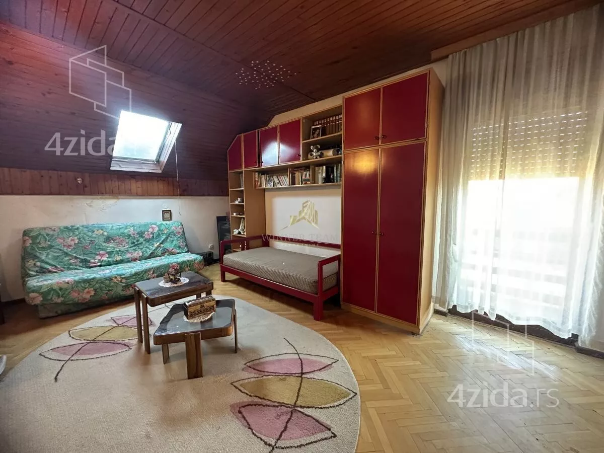 Kuća | 4zida