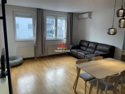 Desanke Maksimović | 4zida.rs