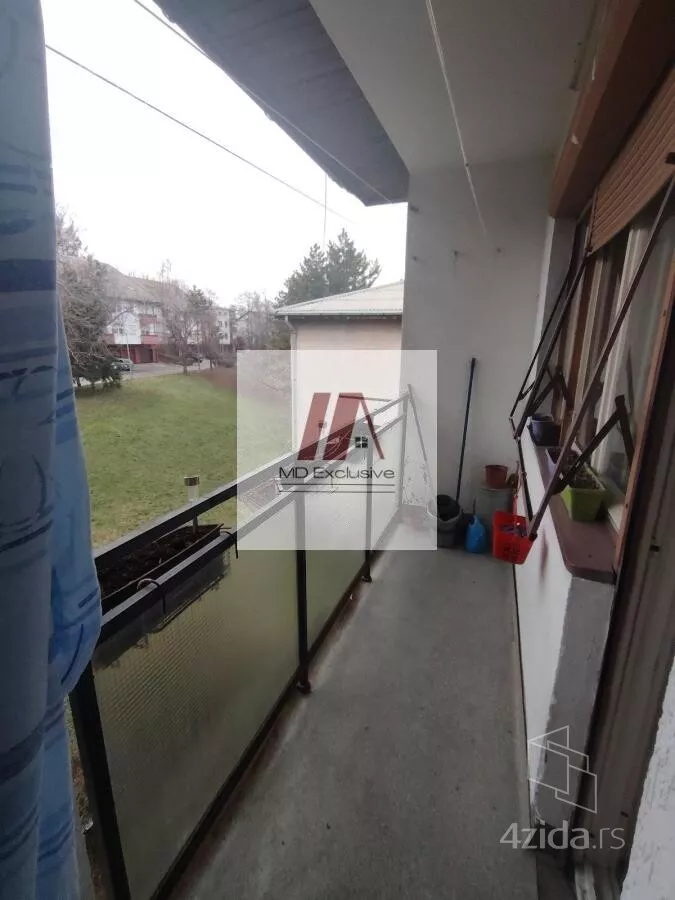 Petosoban stan | 4zida