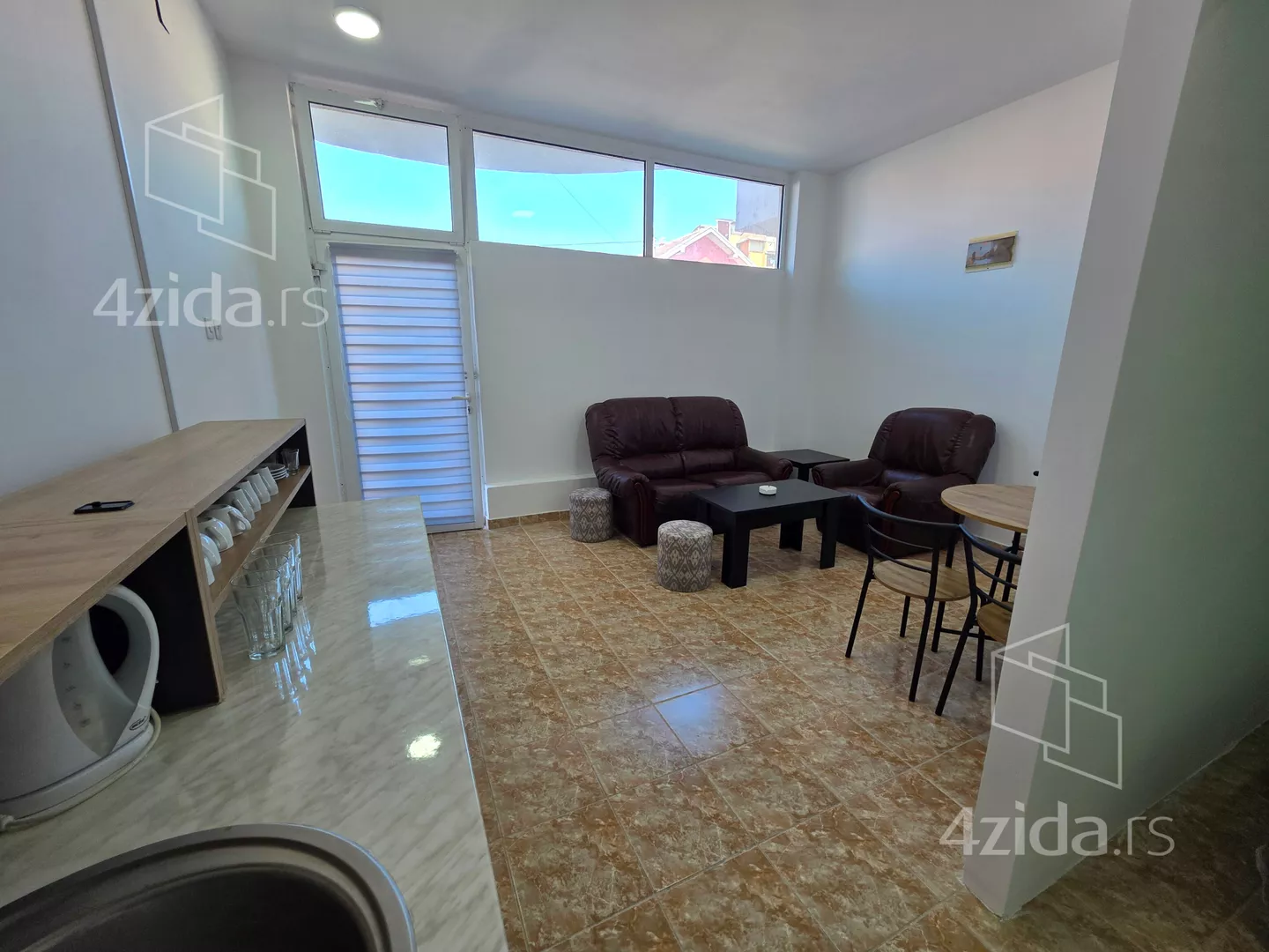 Garsonjera | 4zida