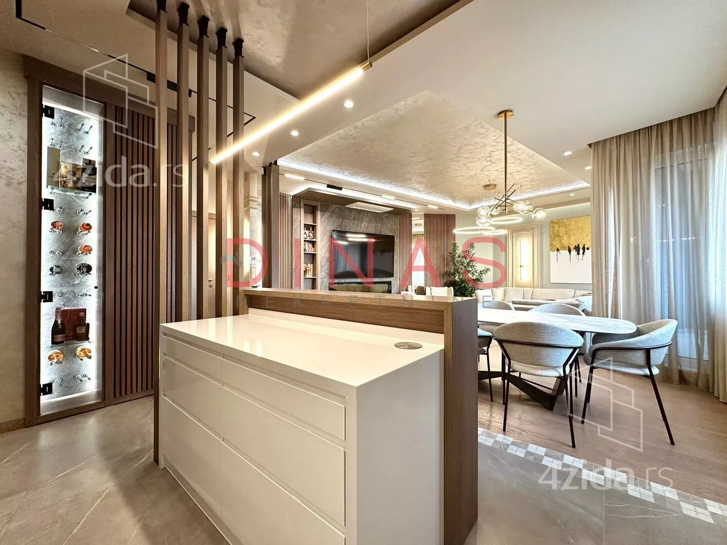 Četvorosoban stan | 4zida