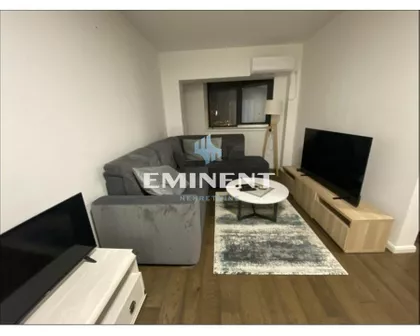 Gospodara Vučića | 4zida.rs