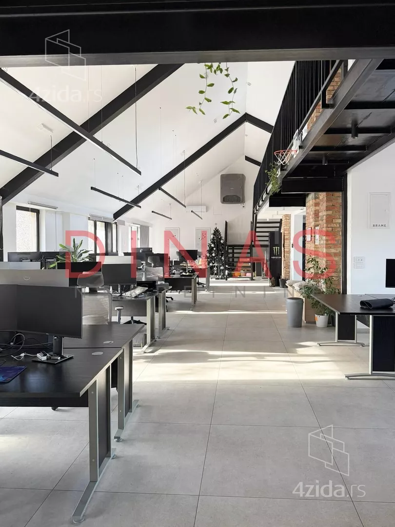 Poslovni prostor | 4zida