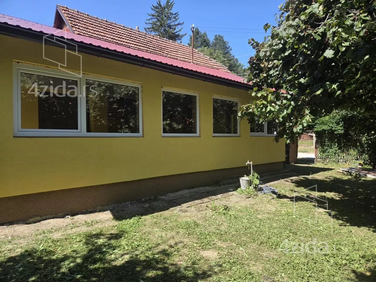 Kuća | 4zida