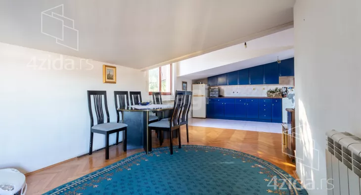 Šestosoban stan | 4zida