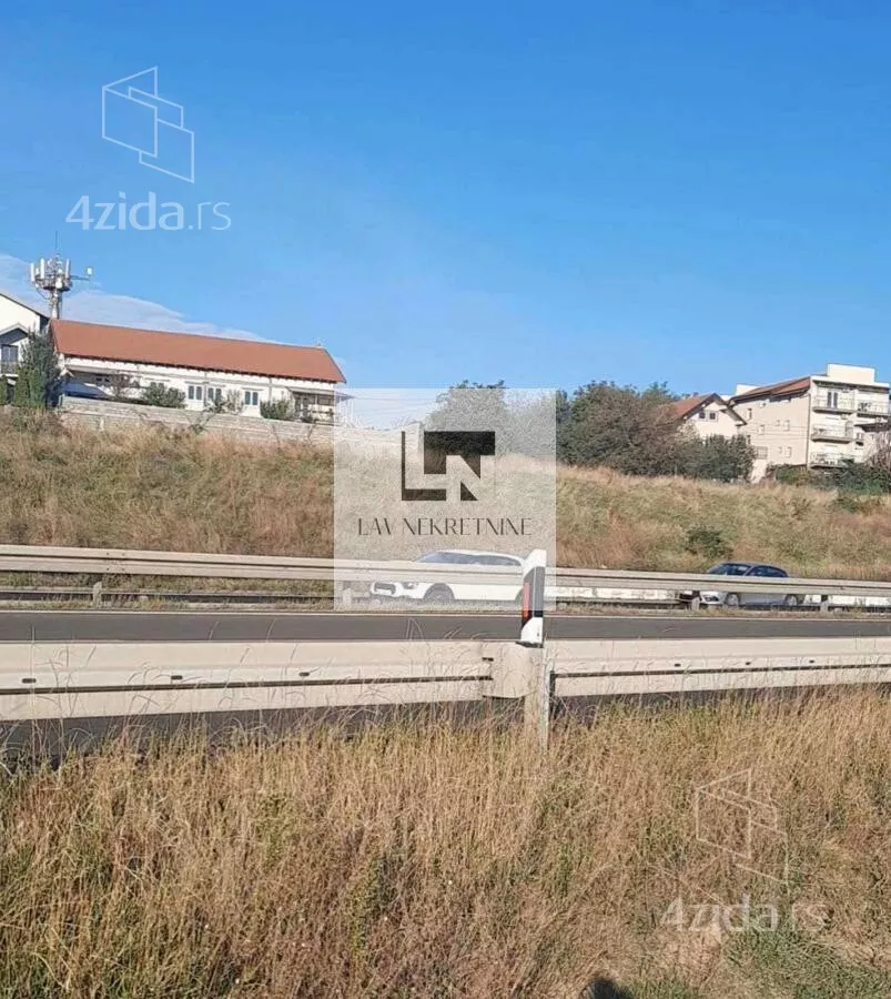 Plac | 4zida