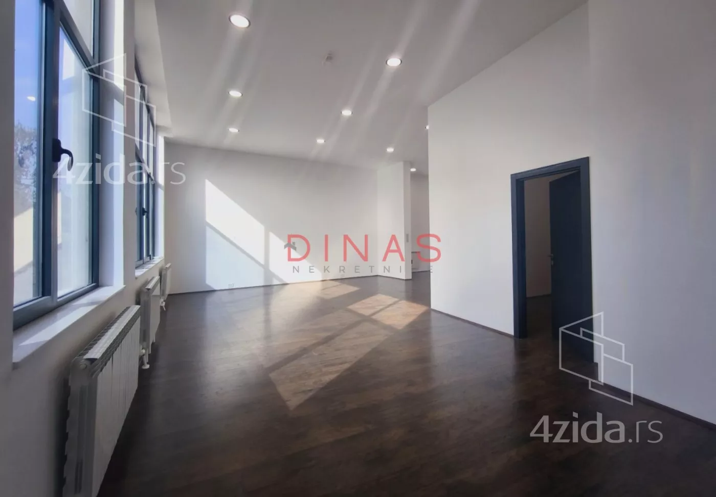 Lokal | 4zida
