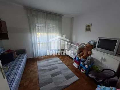 Ismeta Mujezinovića | 4zida.rs