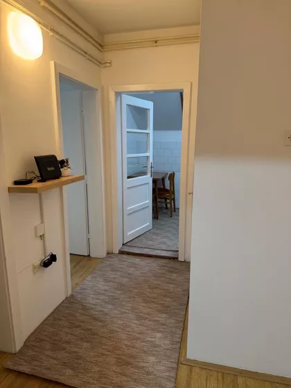 Mala Amerika | 4zida.rs