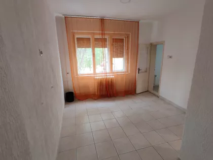 Puškinov Trg | 4zida.rs