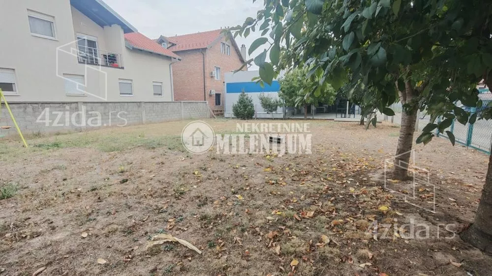 Građevinsko zemljište | 4zida
