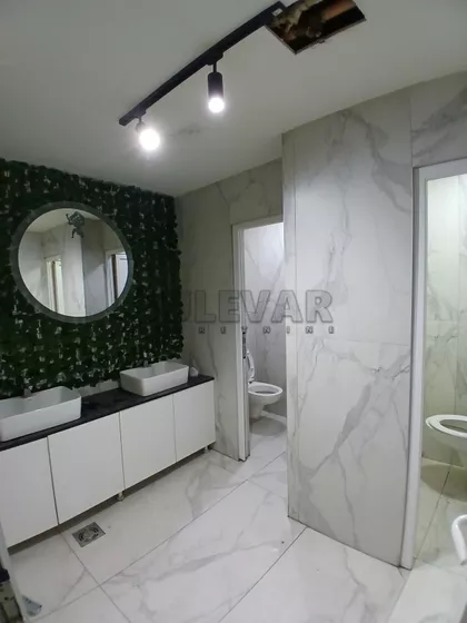 Obrenovićeva | 4zida.rs