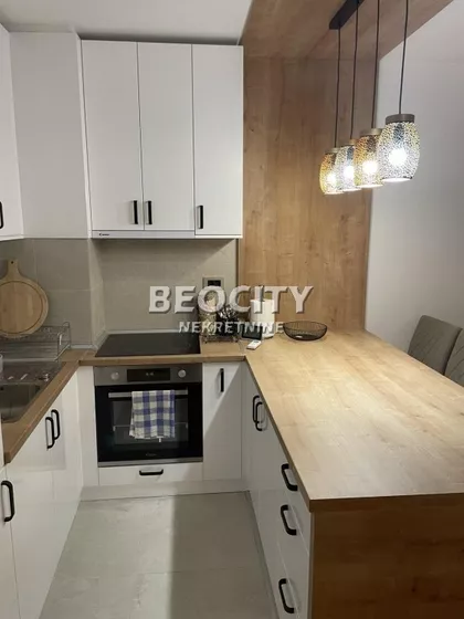 Omladinskih brigada | 4zida.rs