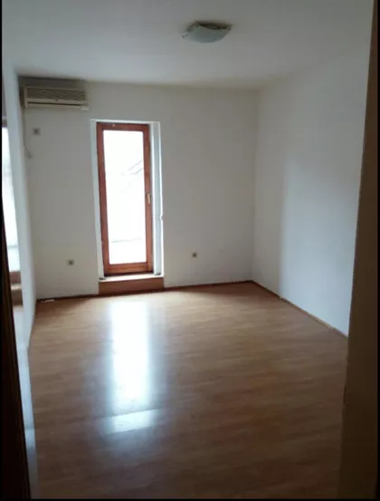 Ivićeva | 4zida.rs